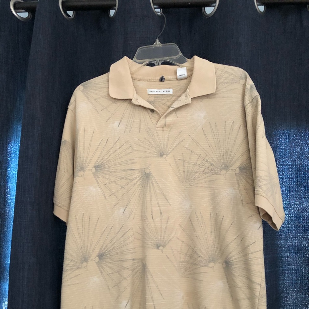 Men’s short sleeve dress shirt
